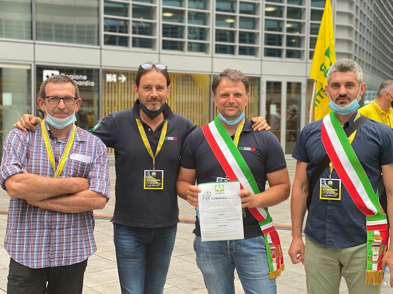 Basta cinghiali: sindaci e imprenditori a Milano